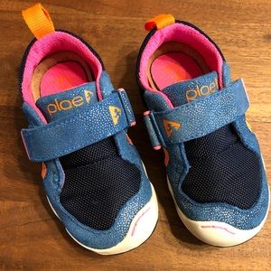 Plae shoes- RESERVED